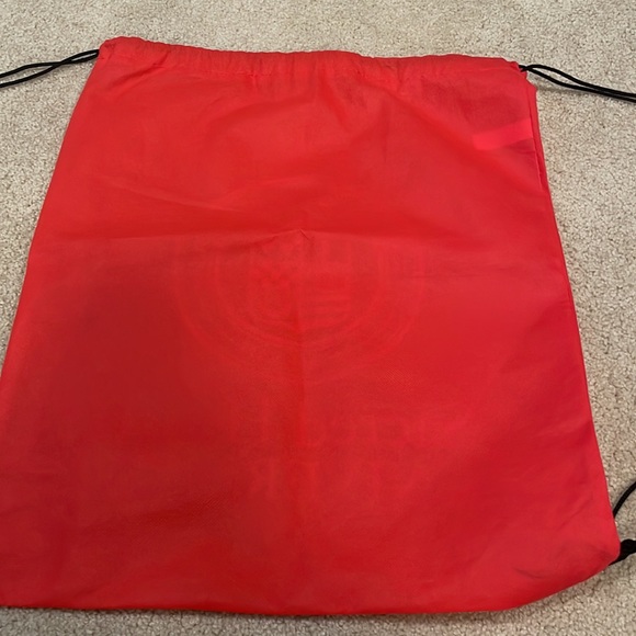 Sacred Heart University Drawstring Bag - Picture 2 of 5